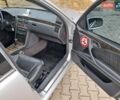 Серый Мерседес Е-Класс, объемом двигателя 3.2 л и пробегом 332 тыс. км за 5800 $, фото 27 на Automoto.ua