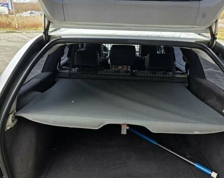 Сірий Мерседес Е-Клас, об'ємом двигуна 3.2 л та пробігом 300 тис. км за 2999 $, фото 20 на Automoto.ua