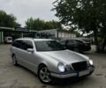 Сірий Мерседес Е-Клас, об'ємом двигуна 2.1 л та пробігом 400 тис. км за 3200 $, фото 1 на Automoto.ua
