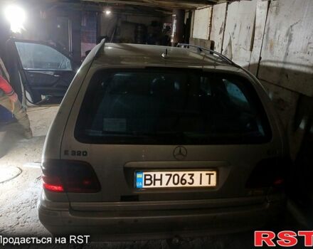 Сірий Мерседес Е-Клас, об'ємом двигуна 3.2 л та пробігом 475 тис. км за 4200 $, фото 6 на Automoto.ua