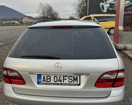 Сірий Мерседес Е-Клас, об'ємом двигуна 2.2 л та пробігом 405 тис. км за 3200 $, фото 4 на Automoto.ua