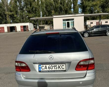 Сірий Мерседес Е-Клас, об'ємом двигуна 2.7 л та пробігом 300 тис. км за 4500 $, фото 4 на Automoto.ua