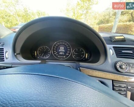 Серый Мерседес Е-Класс, объемом двигателя 3.22 л и пробегом 325 тыс. км за 6400 $, фото 4 на Automoto.ua