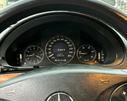 Сірий Мерседес Е-Клас, об'ємом двигуна 2.15 л та пробігом 357 тис. км за 6800 $, фото 18 на Automoto.ua