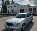 Сірий Мерседес Е-Клас, об'ємом двигуна 2.7 л та пробігом 300 тис. км за 4500 $, фото 1 на Automoto.ua