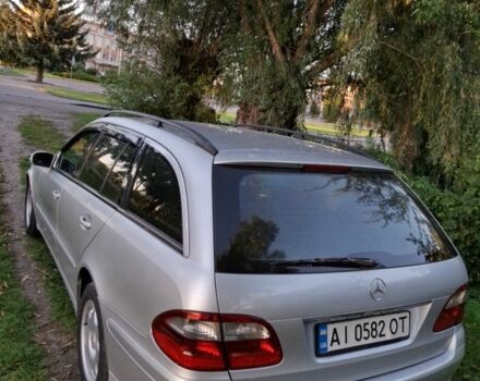 Серый Мерседес Е-Класс, объемом двигателя 2.1 л и пробегом 400 тыс. км за 5500 $, фото 3 на Automoto.ua