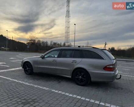 Серый Мерседес Е-Класс, объемом двигателя 2.7 л и пробегом 400 тыс. км за 6500 $, фото 4 на Automoto.ua