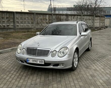 Серый Мерседес Е-Класс, объемом двигателя 2.1 л и пробегом 338 тыс. км за 6900 $, фото 4 на Automoto.ua