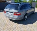 Серый Мерседес Е-Класс, объемом двигателя 2.7 л и пробегом 470 тыс. км за 5800 $, фото 5 на Automoto.ua