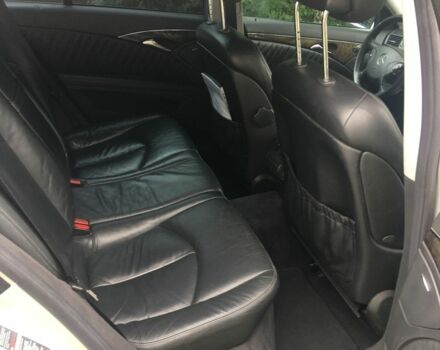 Сірий Мерседес Е-Клас, об'ємом двигуна 2.7 л та пробігом 260 тис. км за 6700 $, фото 5 на Automoto.ua