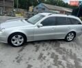 Сірий Мерседес Е-Клас, об'ємом двигуна 2.2 л та пробігом 250 тис. км за 7000 $, фото 5 на Automoto.ua