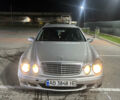 Мерседес Е-Класс 2003 в Виннице на Automoto.ua Серый Мерседес Е-Класс, объемом двигателя 2.15 л и пробегом 350 тыс. км за 4999 $, фото 4 на Automoto.ua