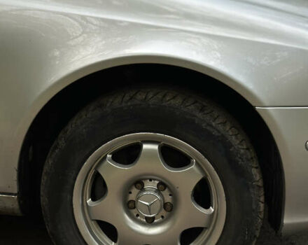 Мерседес Е-Класс 2003 в Киеве на Automoto.ua Серый Мерседес Е-Класс, объемом двигателя 2.2 л и пробегом 380 тыс. км за 5300 $, фото 9 на Automoto.ua