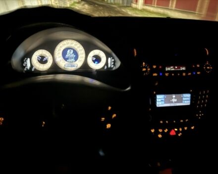 Сірий Мерседес Е-Клас, об'ємом двигуна 2.2 л та пробігом 405 тис. км за 3200 $, фото 13 на Automoto.ua