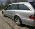 Серый Мерседес Е-Класс, объемом двигателя 0 л и пробегом 260 тыс. км за 6453 $, фото 2 на Automoto.ua