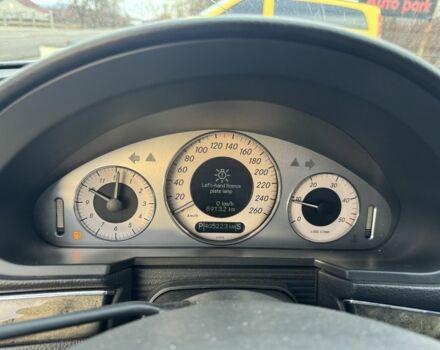 Сірий Мерседес Е-Клас, об'ємом двигуна 2.2 л та пробігом 405 тис. км за 3200 $, фото 10 на Automoto.ua