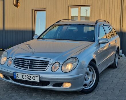 Серый Мерседес Е-Класс, объемом двигателя 2.1 л и пробегом 400 тыс. км за 5500 $, фото 1 на Automoto.ua