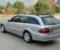 Сірий Мерседес Е-Клас, об'ємом двигуна 2.15 л та пробігом 377 тис. км за 5799 $, фото 14 на Automoto.ua