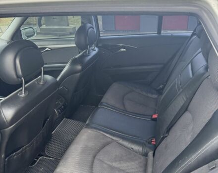 Сірий Мерседес Е-Клас, об'ємом двигуна 2.2 л та пробігом 405 тис. км за 3200 $, фото 6 на Automoto.ua