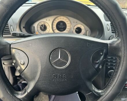 Сірий Мерседес Е-Клас, об'ємом двигуна 2.2 л та пробігом 405 тис. км за 3200 $, фото 9 на Automoto.ua