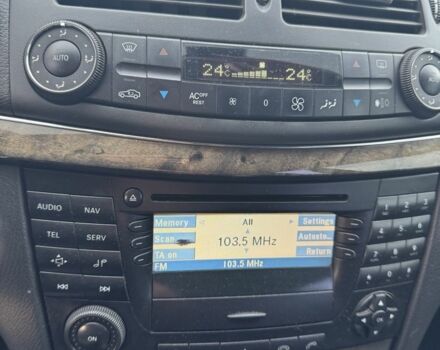 Сірий Мерседес Е-Клас, об'ємом двигуна 2.2 л та пробігом 405 тис. км за 3200 $, фото 11 на Automoto.ua