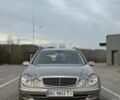 Серый Мерседес Е-Класс, объемом двигателя 2.7 л и пробегом 400 тыс. км за 6500 $, фото 1 на Automoto.ua