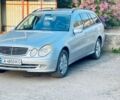Серый Мерседес Е-Класс, объемом двигателя 2.15 л и пробегом 300 тыс. км за 5100 $, фото 1 на Automoto.ua