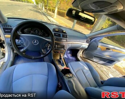 Серый Мерседес Е-Класс, объемом двигателя 3.2 л и пробегом 0 тыс. км за 5300 $, фото 8 на Automoto.ua