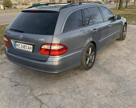Серый Мерседес Е-Класс, объемом двигателя 3.2 л и пробегом 385 тыс. км за 4300 $, фото 7 на Automoto.ua