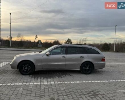 Серый Мерседес Е-Класс, объемом двигателя 2.7 л и пробегом 400 тыс. км за 6500 $, фото 2 на Automoto.ua