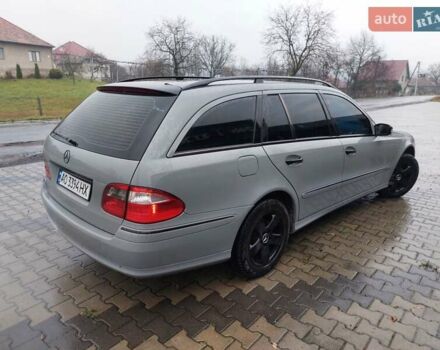 Серый Мерседес Е-Класс, объемом двигателя 2.7 л и пробегом 475 тыс. км за 5500 $, фото 5 на Automoto.ua