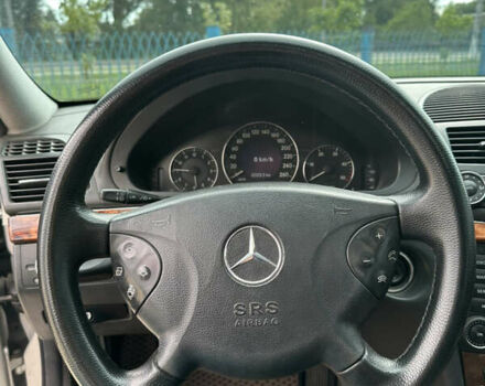 Серый Мерседес Е-Класс, объемом двигателя 2.69 л и пробегом 450 тыс. км за 5600 $, фото 10 на Automoto.ua