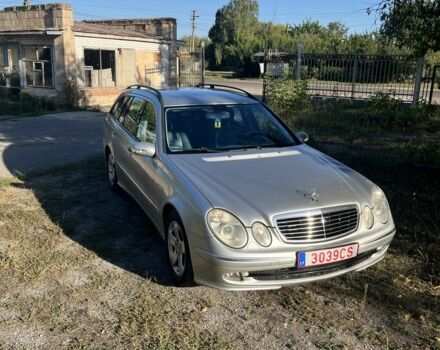 Серый Мерседес Е-Класс, объемом двигателя 3.2 л и пробегом 430 тыс. км за 4800 $, фото 13 на Automoto.ua