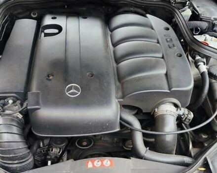 Серый Мерседес Е-Класс, объемом двигателя 2.15 л и пробегом 302 тыс. км за 6600 $, фото 2 на Automoto.ua