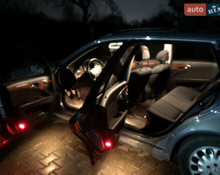 Серый Мерседес Е-Класс, объемом двигателя 1.8 л и пробегом 160 тыс. км за 7000 $, фото 24 на Automoto.ua