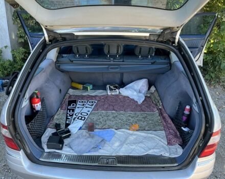 Серый Мерседес Е-Класс, объемом двигателя 3.2 л и пробегом 430 тыс. км за 4800 $, фото 18 на Automoto.ua