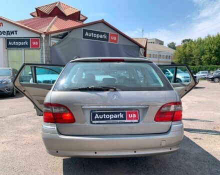 Сірий Мерседес Е-Клас, об'ємом двигуна 2.1 л та пробігом 367 тис. км за 5430 $, фото 17 на Automoto.ua