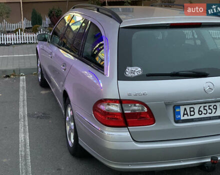 Серый Мерседес Е-Класс, объемом двигателя 1.8 л и пробегом 240 тыс. км за 6850 $, фото 13 на Automoto.ua