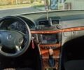 Мерседес Е-Класс 2004 в Владимир-Волынский на Automoto.ua Серый Мерседес Е-Класс, объемом двигателя 2.2 л и пробегом 220 тыс. км за 7000 $, фото 12 на Automoto.ua