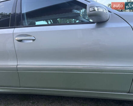 Сірий Мерседес Е-Клас, об'ємом двигуна 2.69 л та пробігом 433 тис. км за 7600 $, фото 6 на Automoto.ua