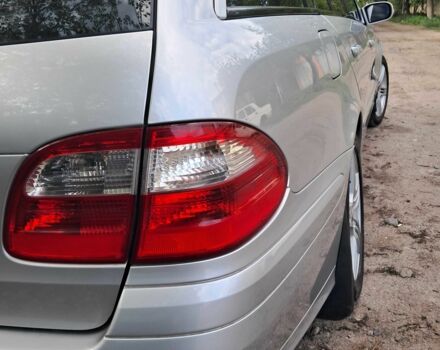 Серый Мерседес Е-Класс, объемом двигателя 2.1 л и пробегом 285 тыс. км за 6770 $, фото 3 на Automoto.ua