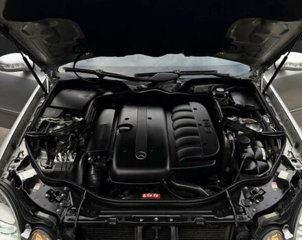 Серый Мерседес Е-Класс, объемом двигателя 3.22 л и пробегом 260 тыс. км за 8500 $, фото 1 на Automoto.ua