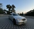 Сірий Мерседес Е-Клас, об'ємом двигуна 3.2 л та пробігом 373 тис. км за 3006 $, фото 1 на Automoto.ua