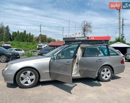 Сірий Мерседес Е-Клас, об'ємом двигуна 2.1 л та пробігом 367 тис. км за 5790 $, фото 16 на Automoto.ua