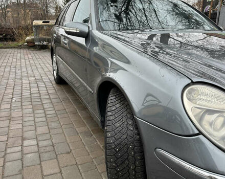 Серый Мерседес Е-Класс, объемом двигателя 3.22 л и пробегом 380 тыс. км за 5999 $, фото 10 на Automoto.ua