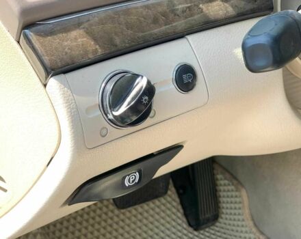 Сірий Мерседес Е-Клас, об'ємом двигуна 2.1 л та пробігом 367 тис. км за 5430 $, фото 22 на Automoto.ua