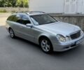 Сірий Мерседес Е-Клас, об'ємом двигуна 2.1 л та пробігом 300 тис. км за 4600 $, фото 1 на Automoto.ua