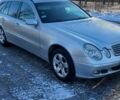 Сірий Мерседес Е-Клас, об'ємом двигуна 2.1 л та пробігом 400 тис. км за 5000 $, фото 4 на Automoto.ua