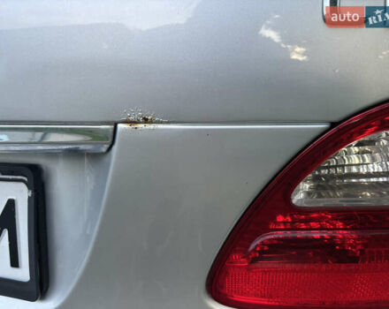 Сірий Мерседес Е-Клас, об'ємом двигуна 2.69 л та пробігом 433 тис. км за 7600 $, фото 10 на Automoto.ua