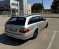 Серый Мерседес Е-Класс, объемом двигателя 3.2 л и пробегом 320 тыс. км за 3000 $, фото 4 на Automoto.ua